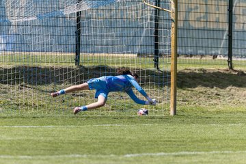 Bild 193 - wBJ Hamburger SV - Hertha BSC : Ergebnis: 5:2